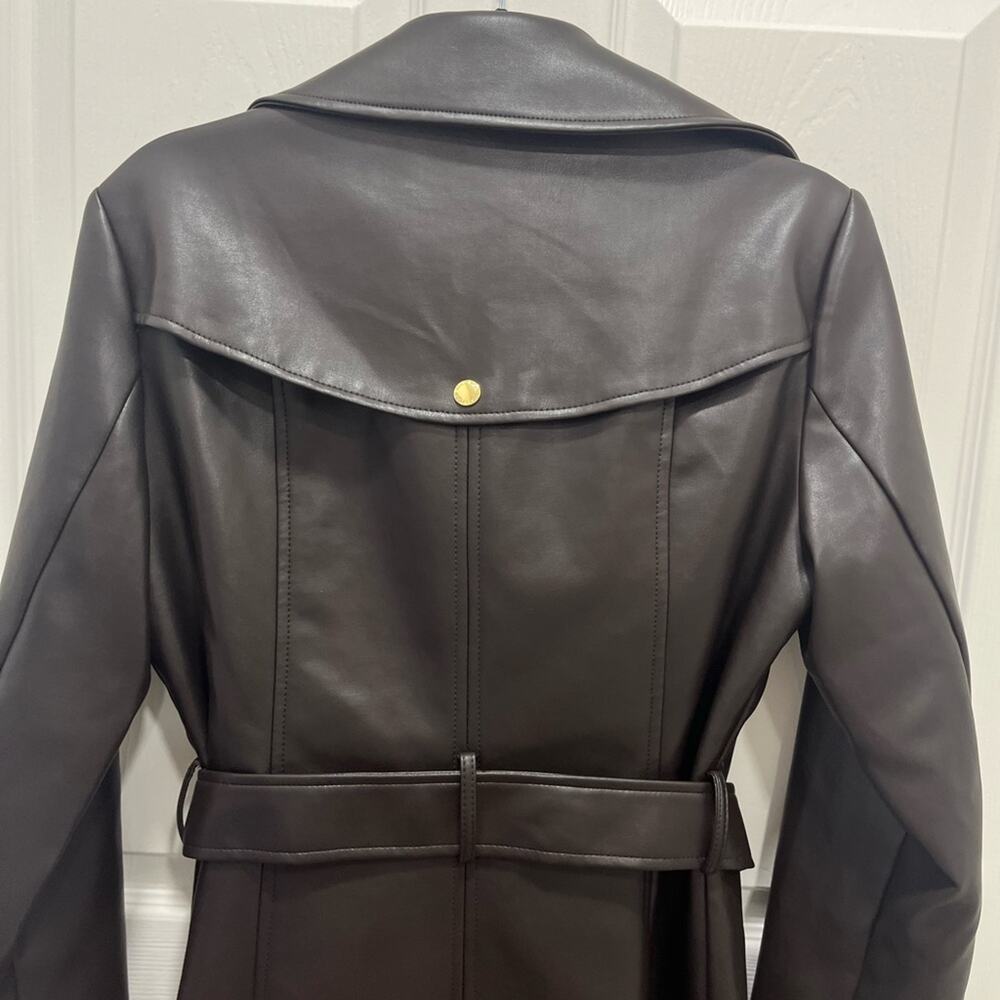 Via Spiga Chocolate Brown Vegan Leather Trench Coat Size Medium Belted Classic - Picture 5 of 16